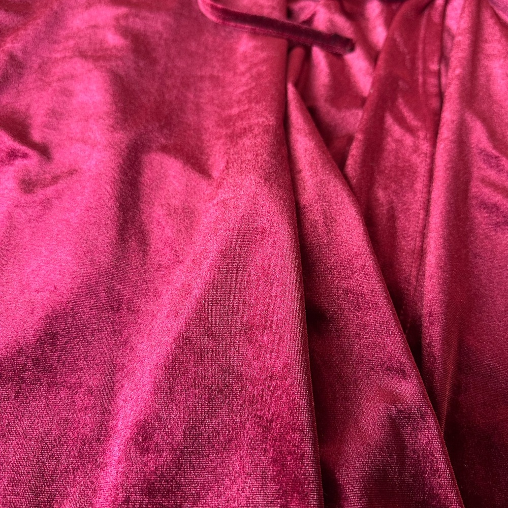 Torrid Midi Elegant Burgundy velvet Wrap Dress NWT perfect for a Christmas party - Picture 5 of 8
